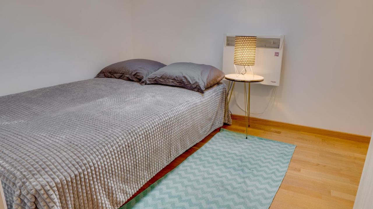 Spa Apartment Yang - Hot Tub, Sauna, Spa Нови-Сад Экстерьер фото